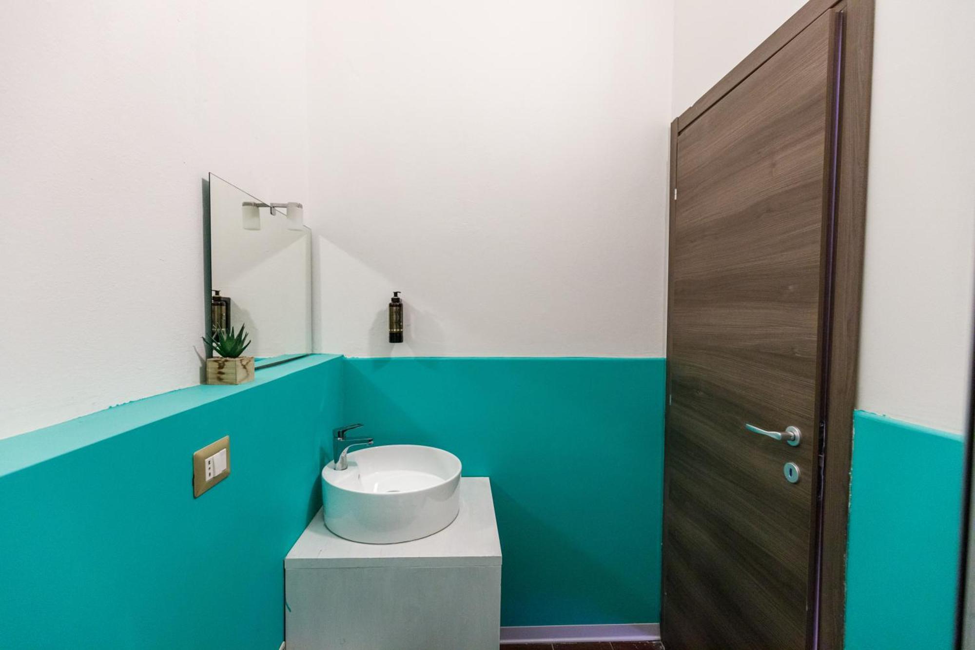 Onlyrooms III - Recommended For Under 30S Cagliari Szoba fotó