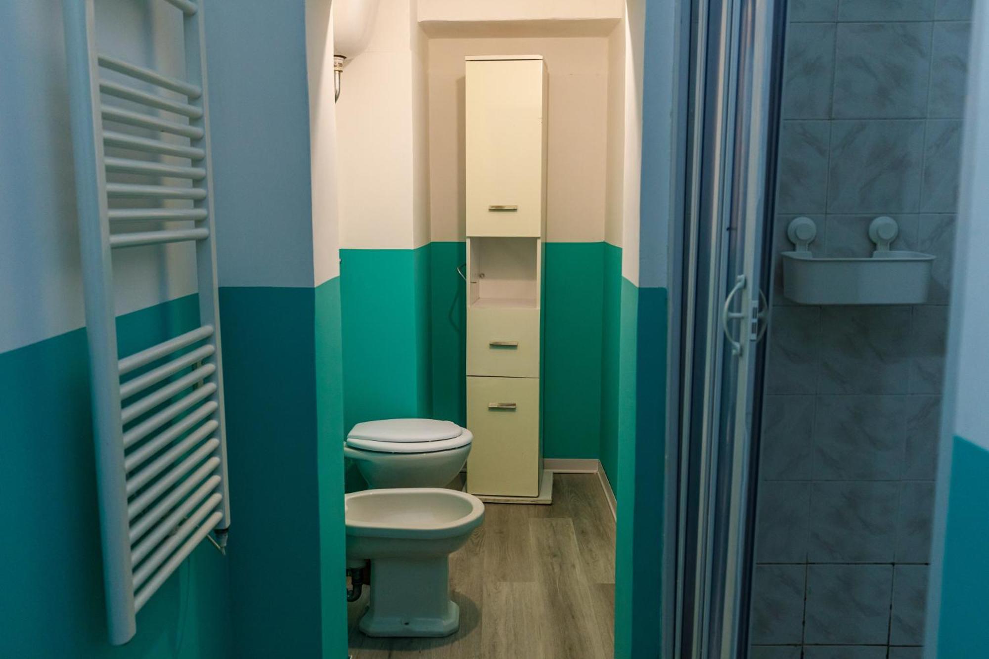 Onlyrooms III - Recommended For Under 30S Cagliari Szoba fotó