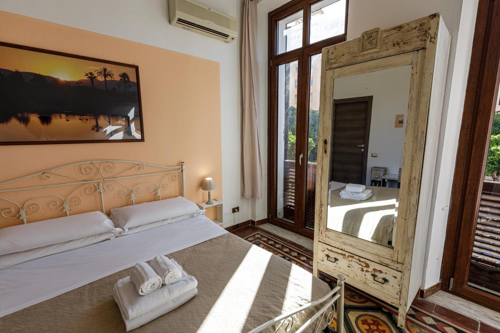 Onlyrooms III - Recommended For Under 30S Cagliari Kültér fotó