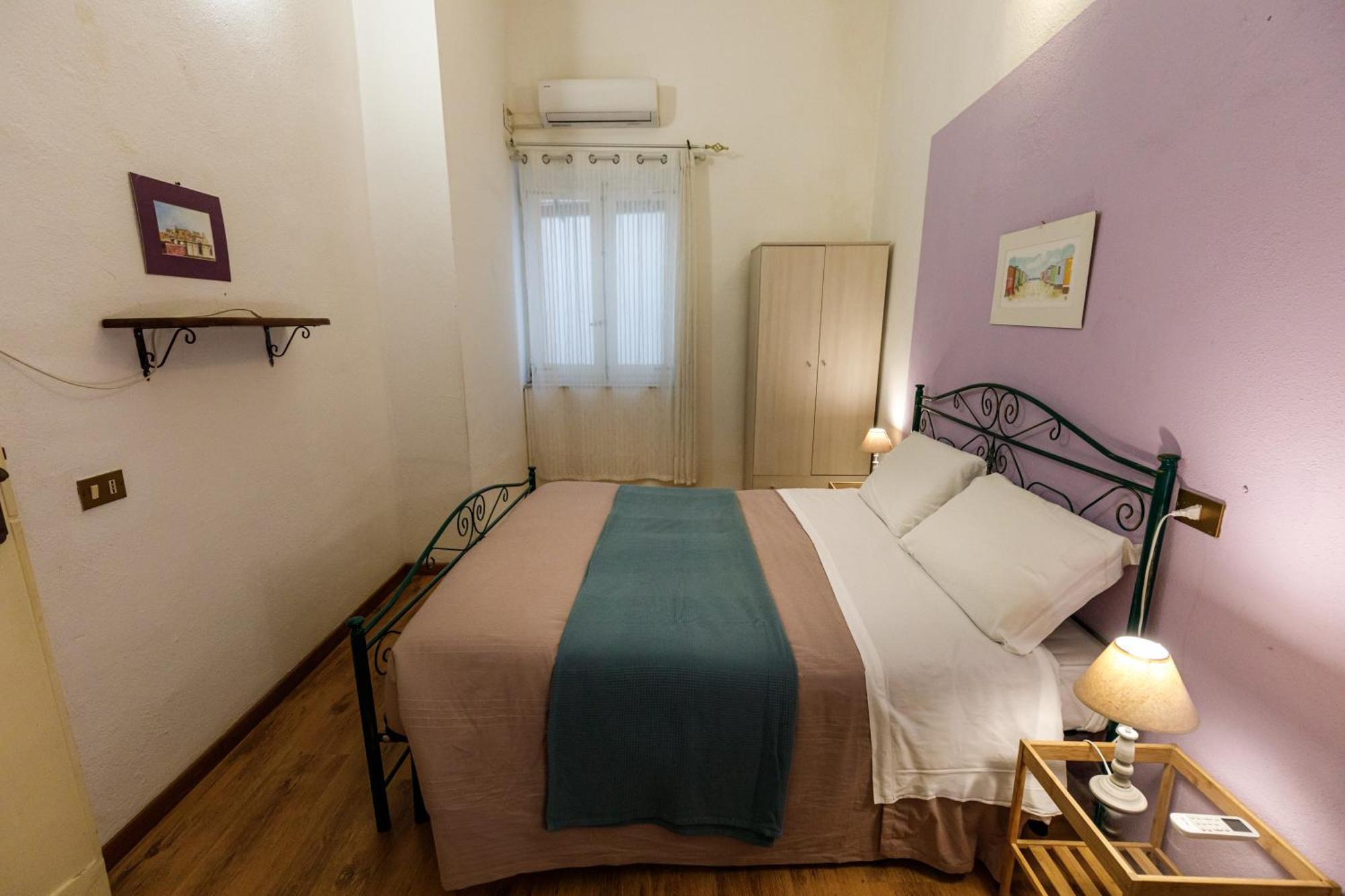 Onlyrooms III - Recommended For Under 30S Cagliari Szoba fotó